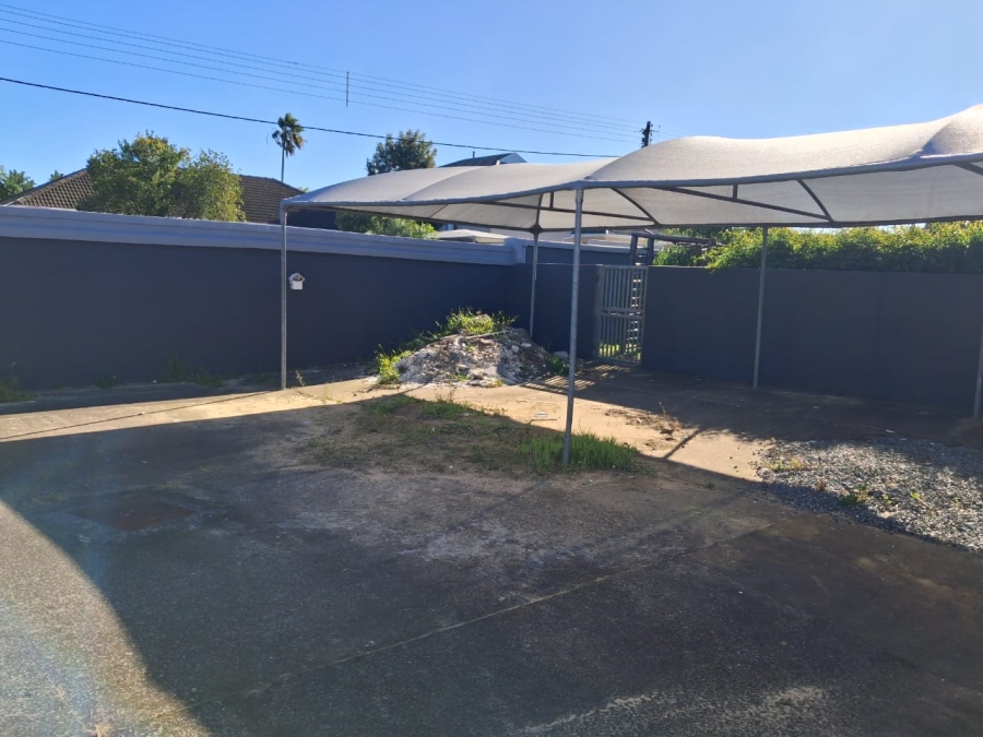 Commercial Property for Sale in Beacon Bay Eastern Cape